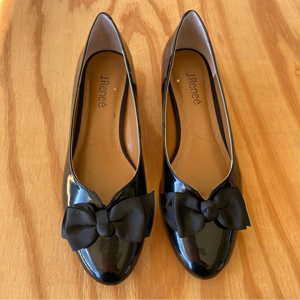 Reposh J.Renee Pumps